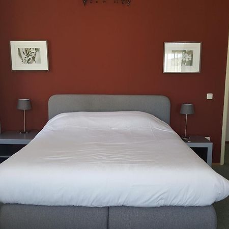 Hotel Het Gemeentehuis Uithuizen Экстерьер фото
