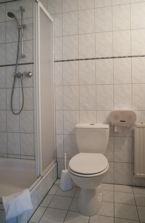 Hotel Het Gemeentehuis Uithuizen Номер фото