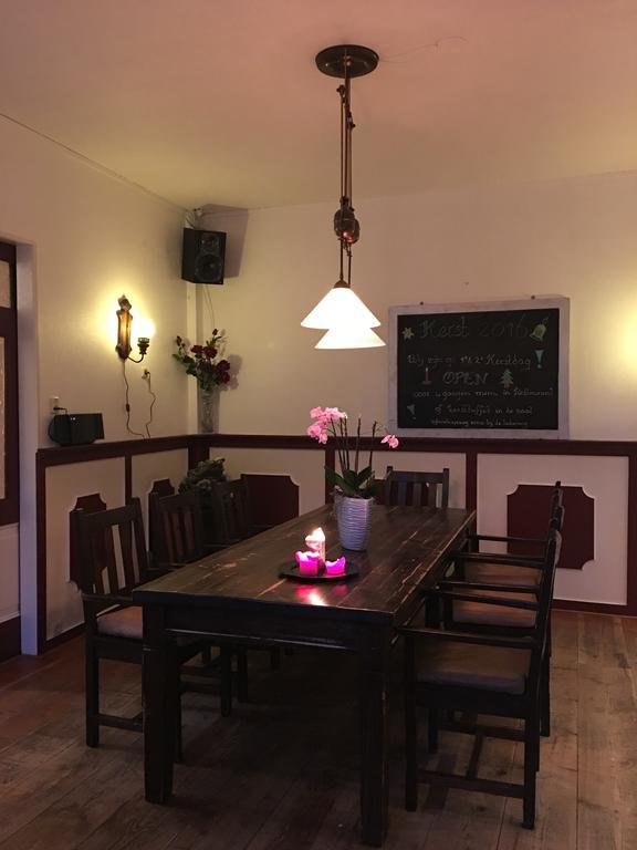 Hotel Het Gemeentehuis Uithuizen Экстерьер фото